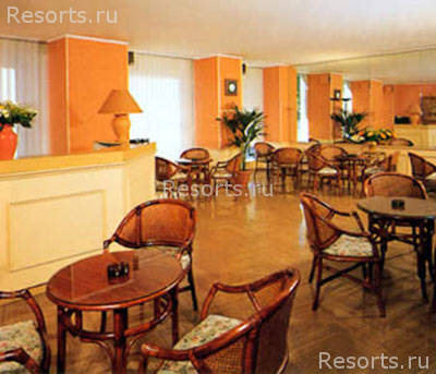 Hotel Ambassador 18